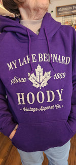 Hoodie : "My Lake Bernard Hoody"