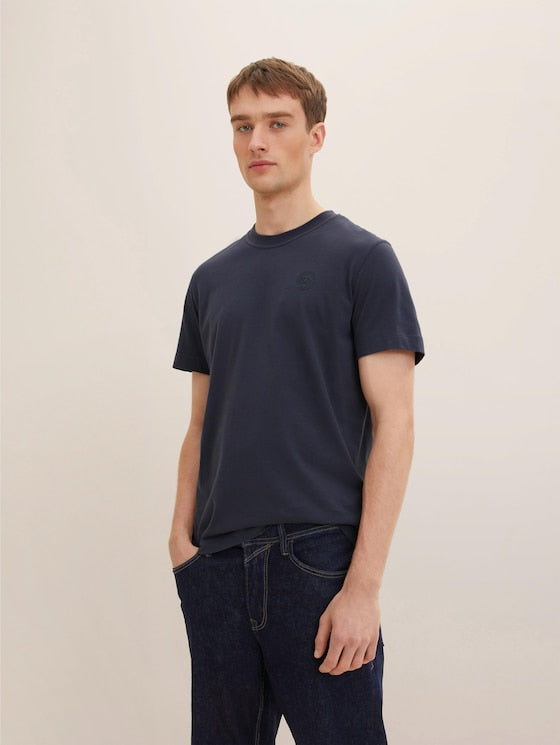 Basic T-shirt with a print